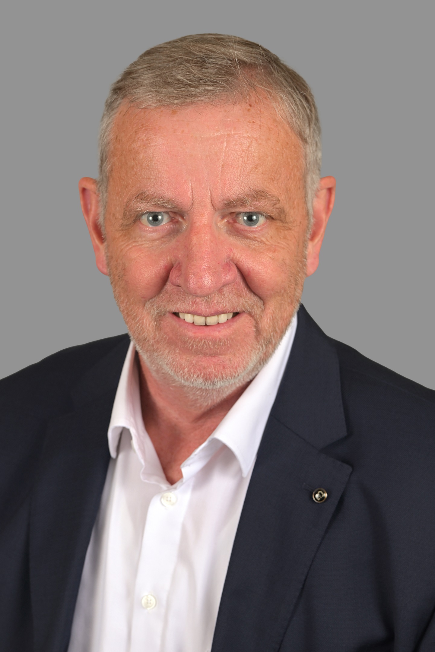 OStD Herr Klaus Lötzerich Schulleiter